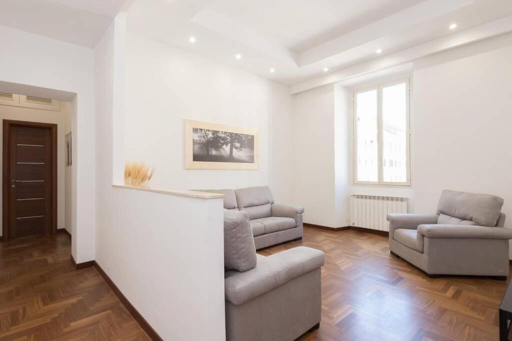 Popolo Elegant Two Bedroom * Rome